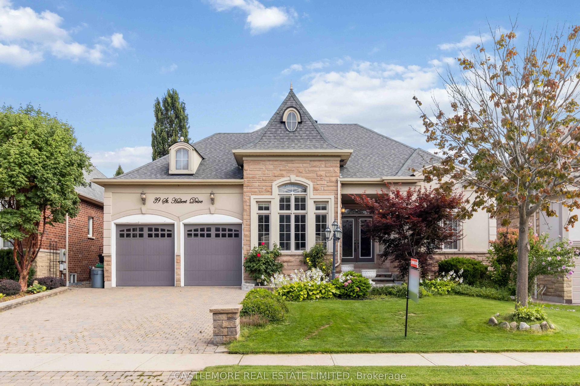 39 Saint Hubert Drive, Brampton — Detached for sale, photo 1