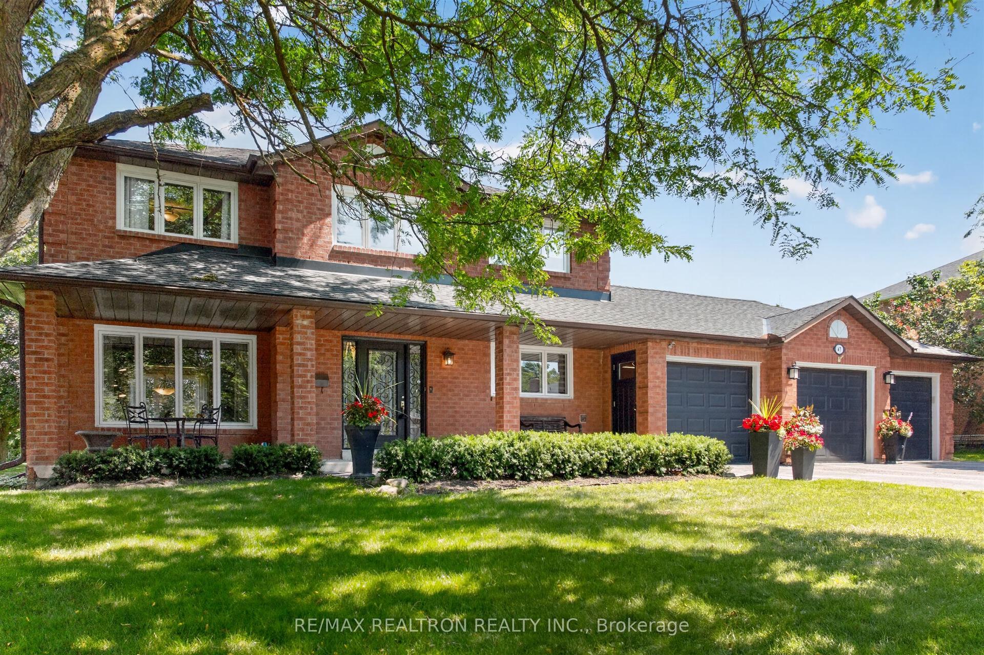 47 Maple Way, East Gwillimbury — Detached for sale, photo 1