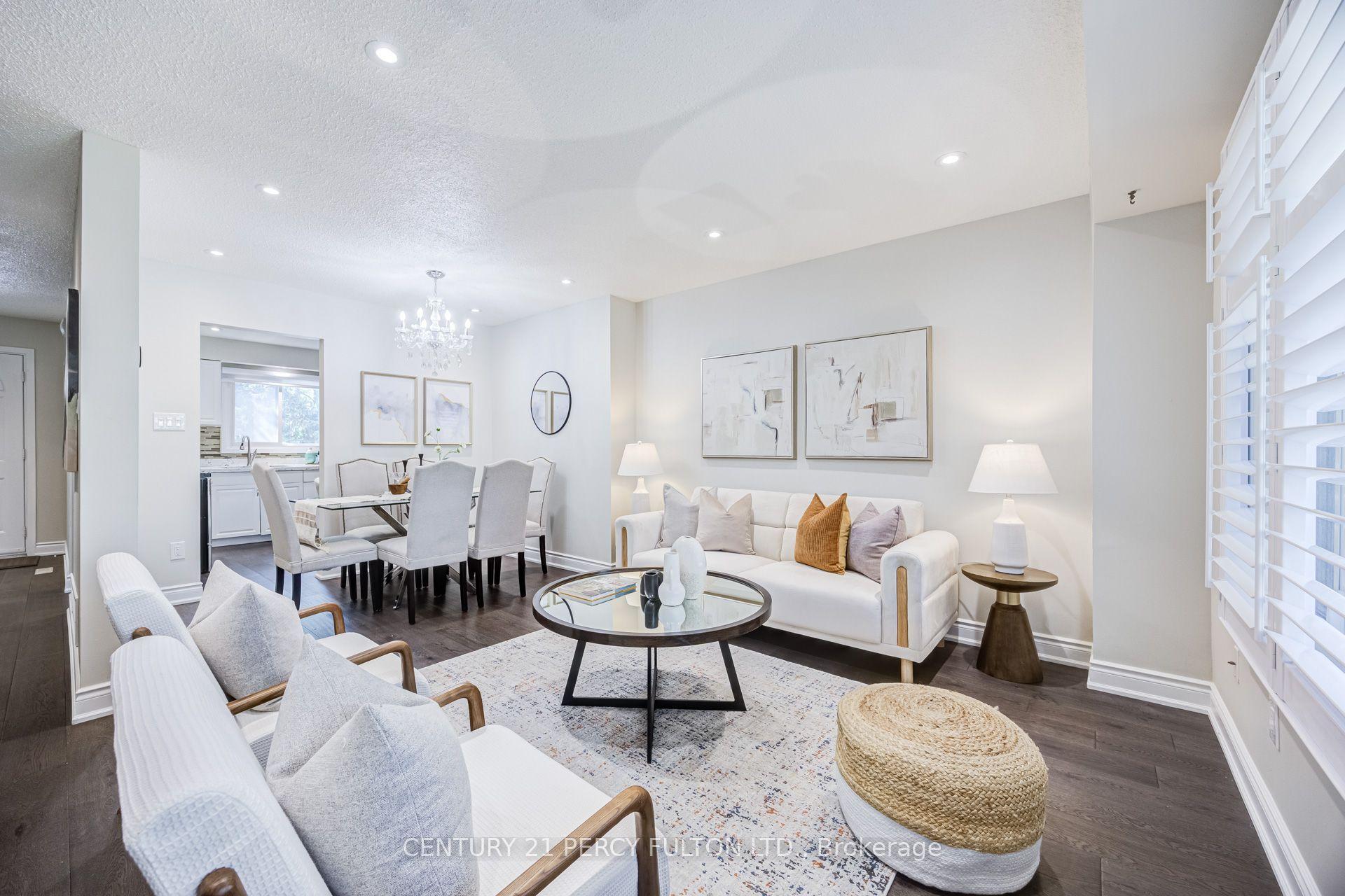 87 Crab Apple Way, Toronto — Condo Town for sale, photo 1