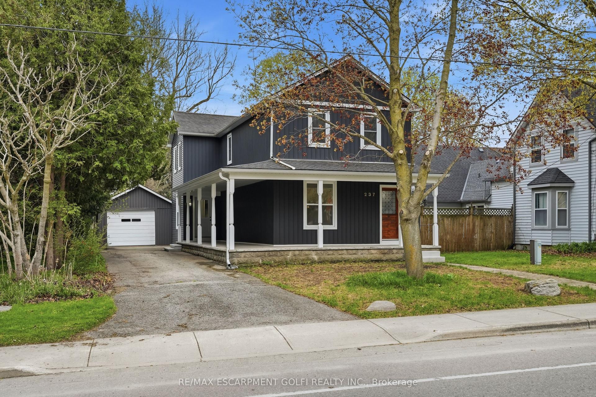 237 Main Street E — photo 1