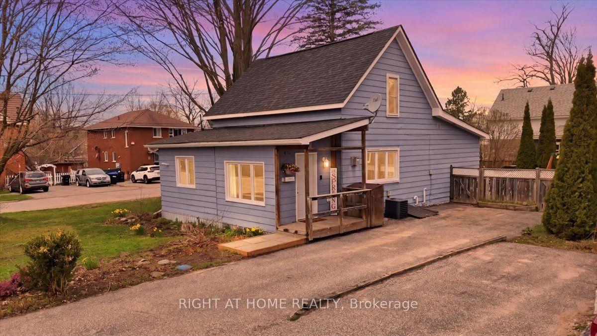 1 Leonard Avenue — photo 1