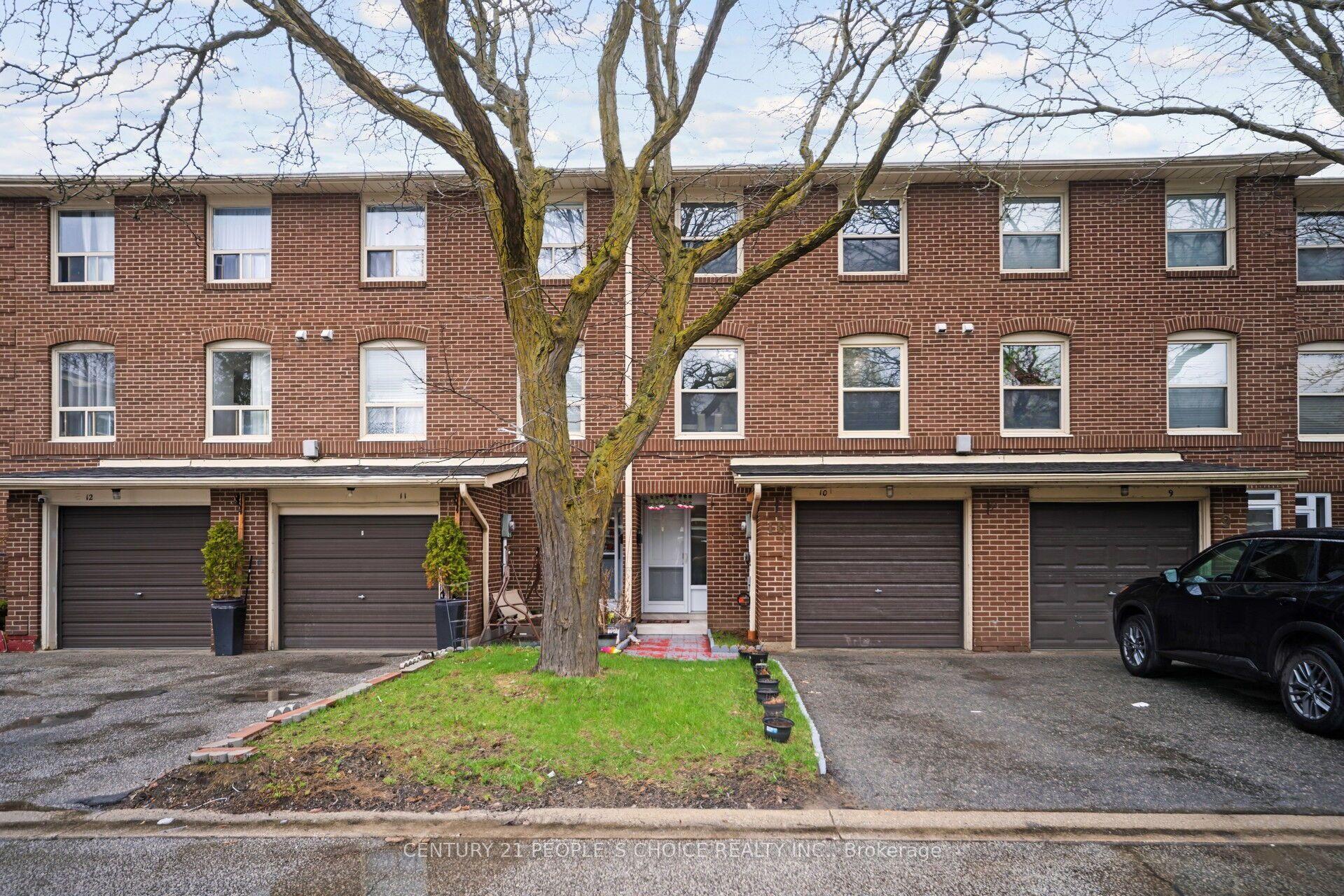 10 Eden Park Drive — photo 1