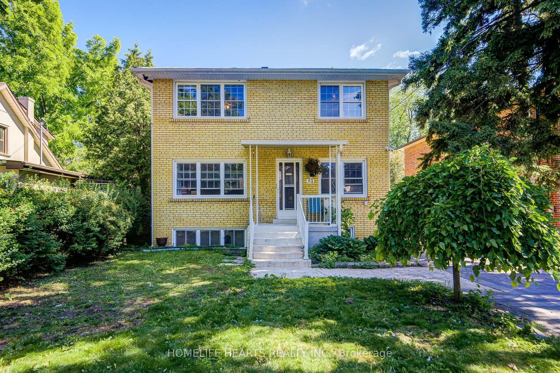 23 Broadview Avenue, Mississauga — Multiplex for sale, photo 1