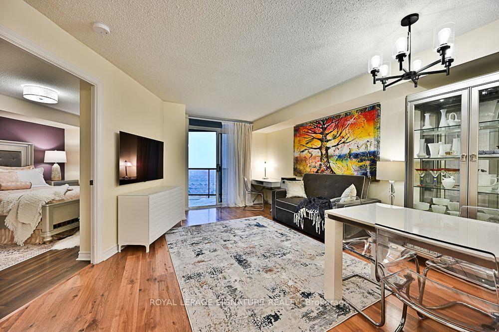 700 Humberwood Boulevard 2422 #2422, Toronto — Condo for sale, photo 1