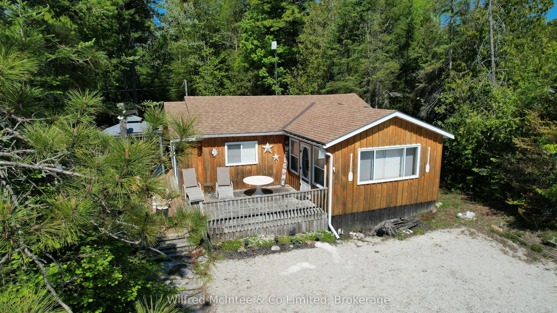 220 Ogimah Road — photo 1