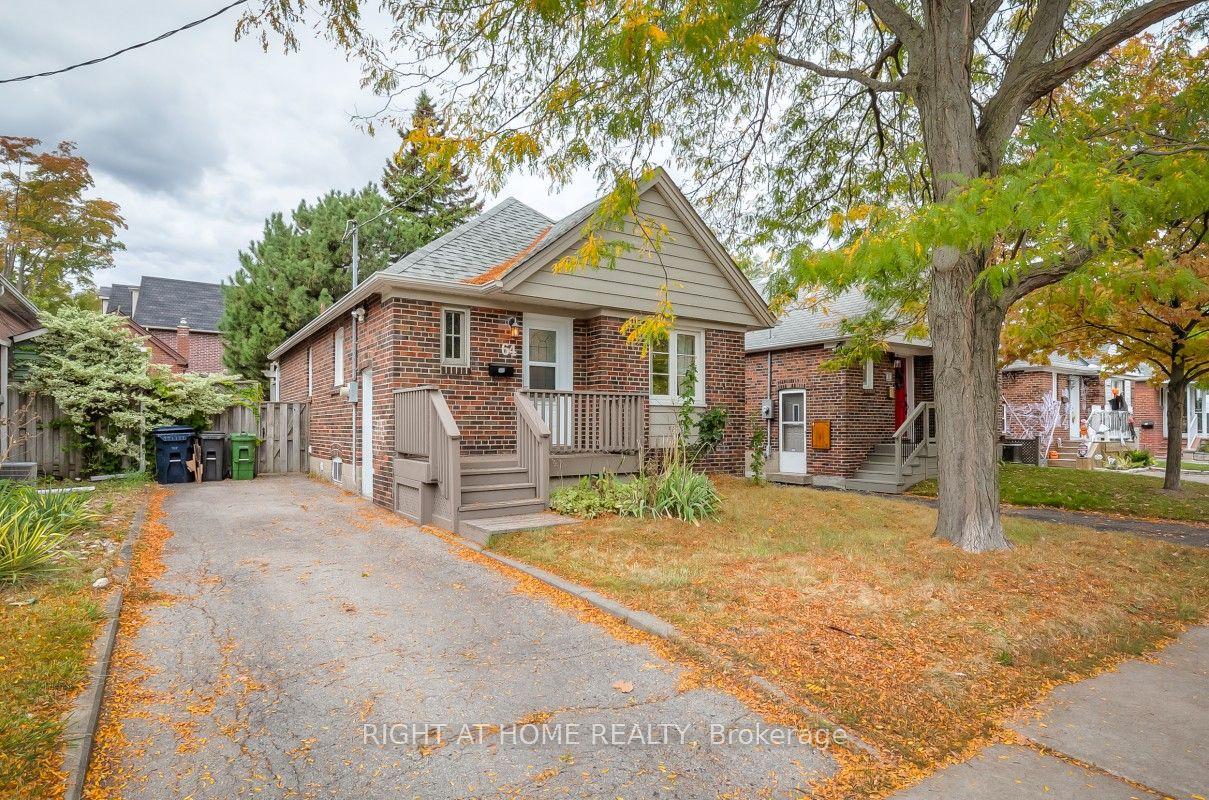 64 Royal York Road — photo 1