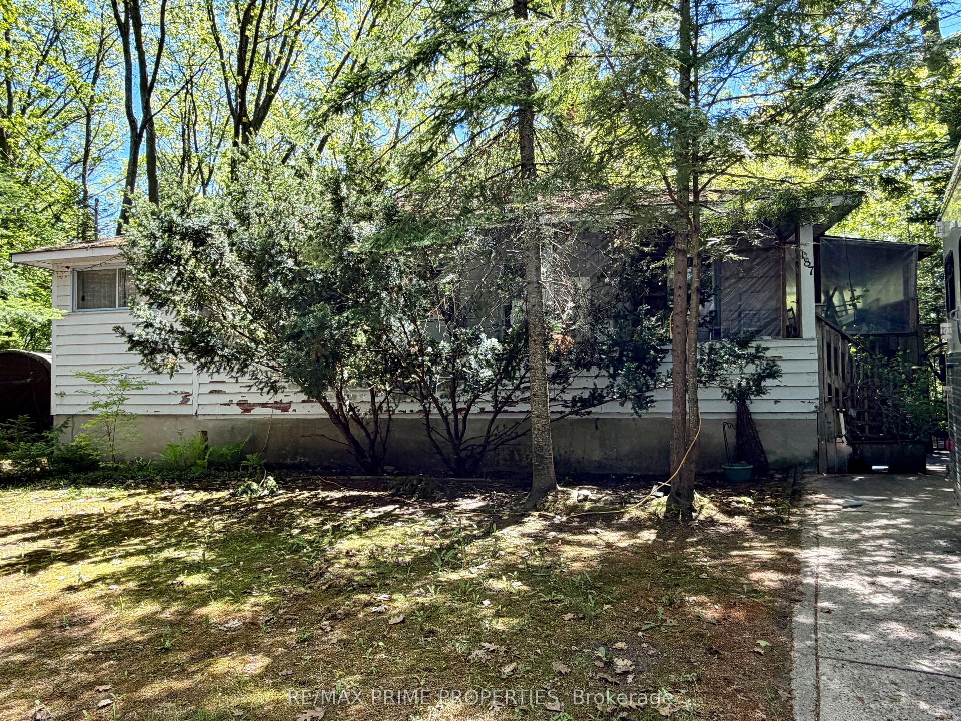 187 Frederick Drive — photo 1