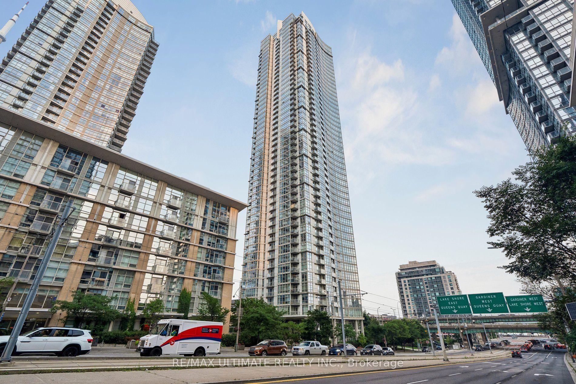 35 Mariner Terrace 4003 #4003, Toronto — Condo for lease, photo 1