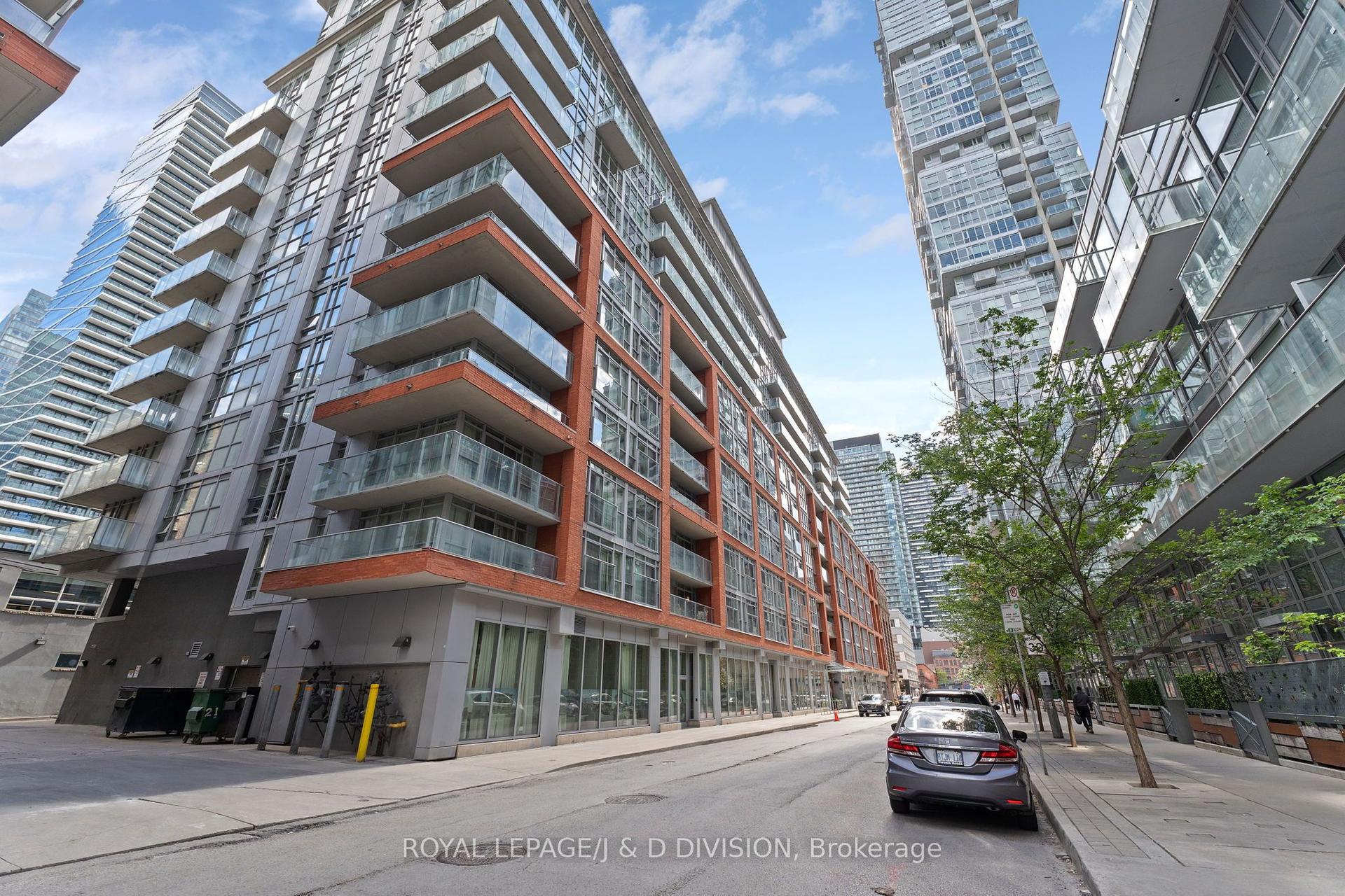 21 Nelson Street 228 #228 — photo 1