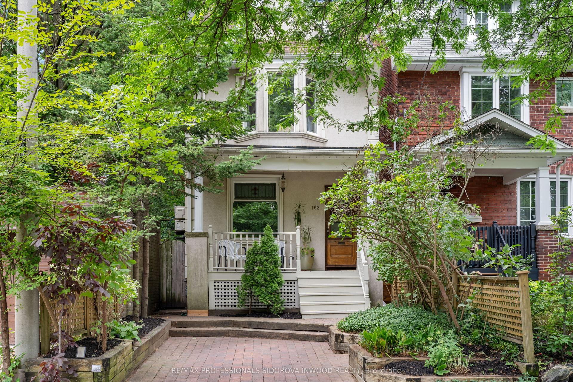 162 Oakmount Road, Toronto — Detached for sale, photo 1