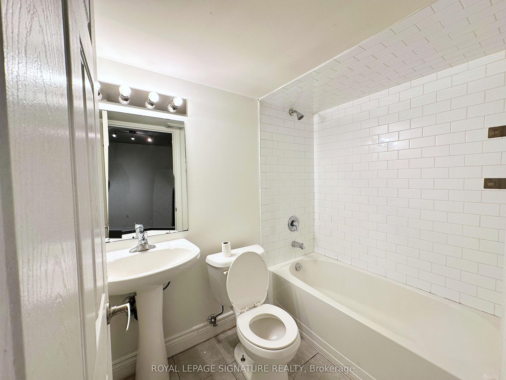 62 Beaver Avenue Bsmt #Bsmt, Toronto — Detached for lease, photo 1