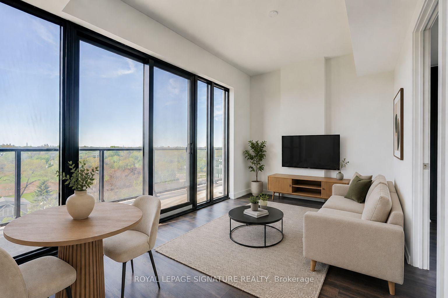 799 The Queensway N/A 820 #820 — photo 1