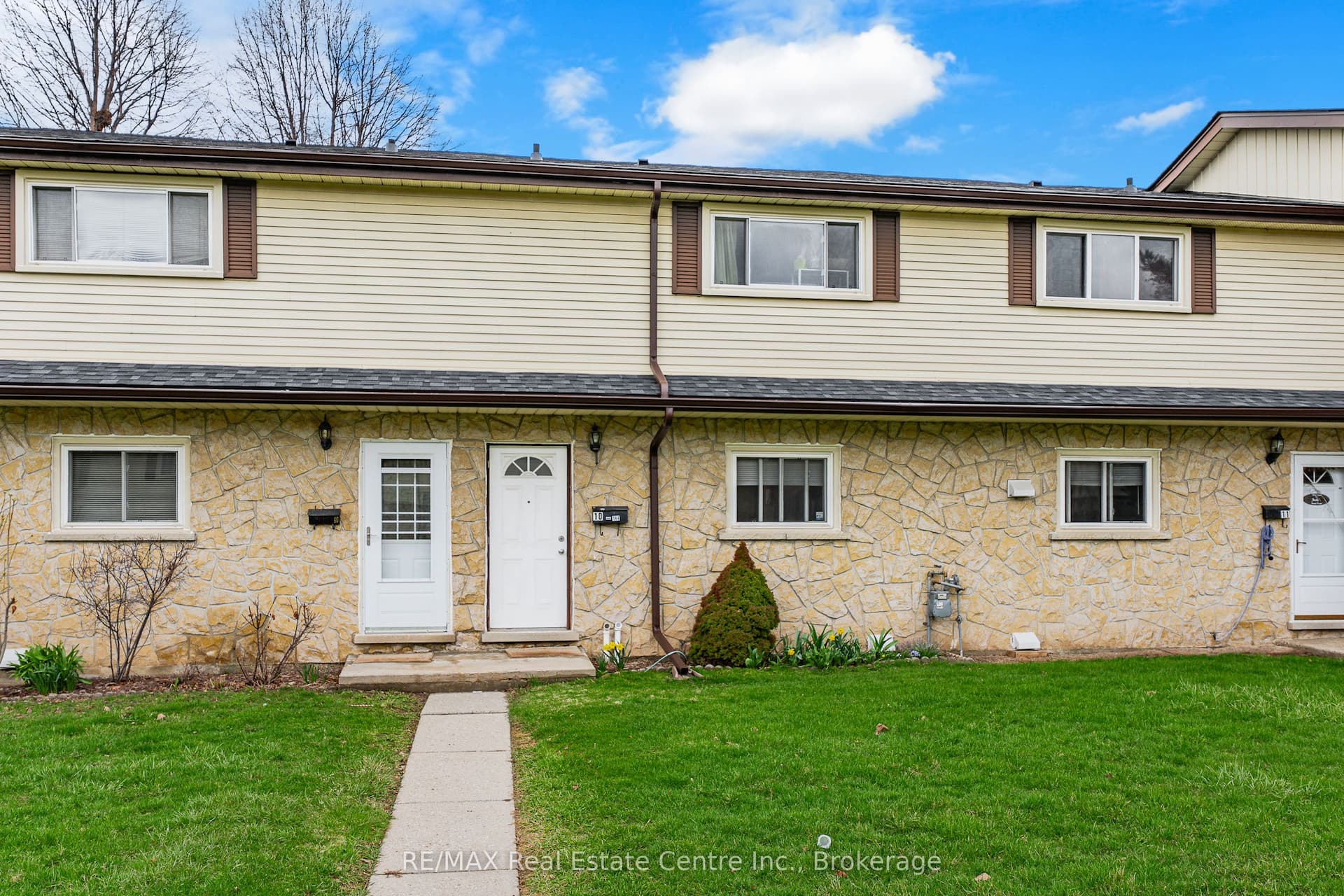 144 Jansen Avenue 10 #10 — photo 1