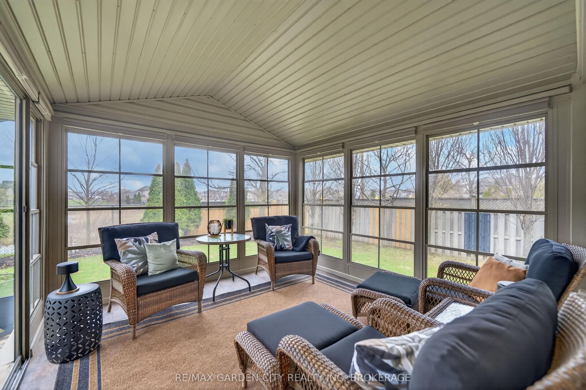 7059 Parkside Road, Niagara Falls — Detached for sale, photo 1