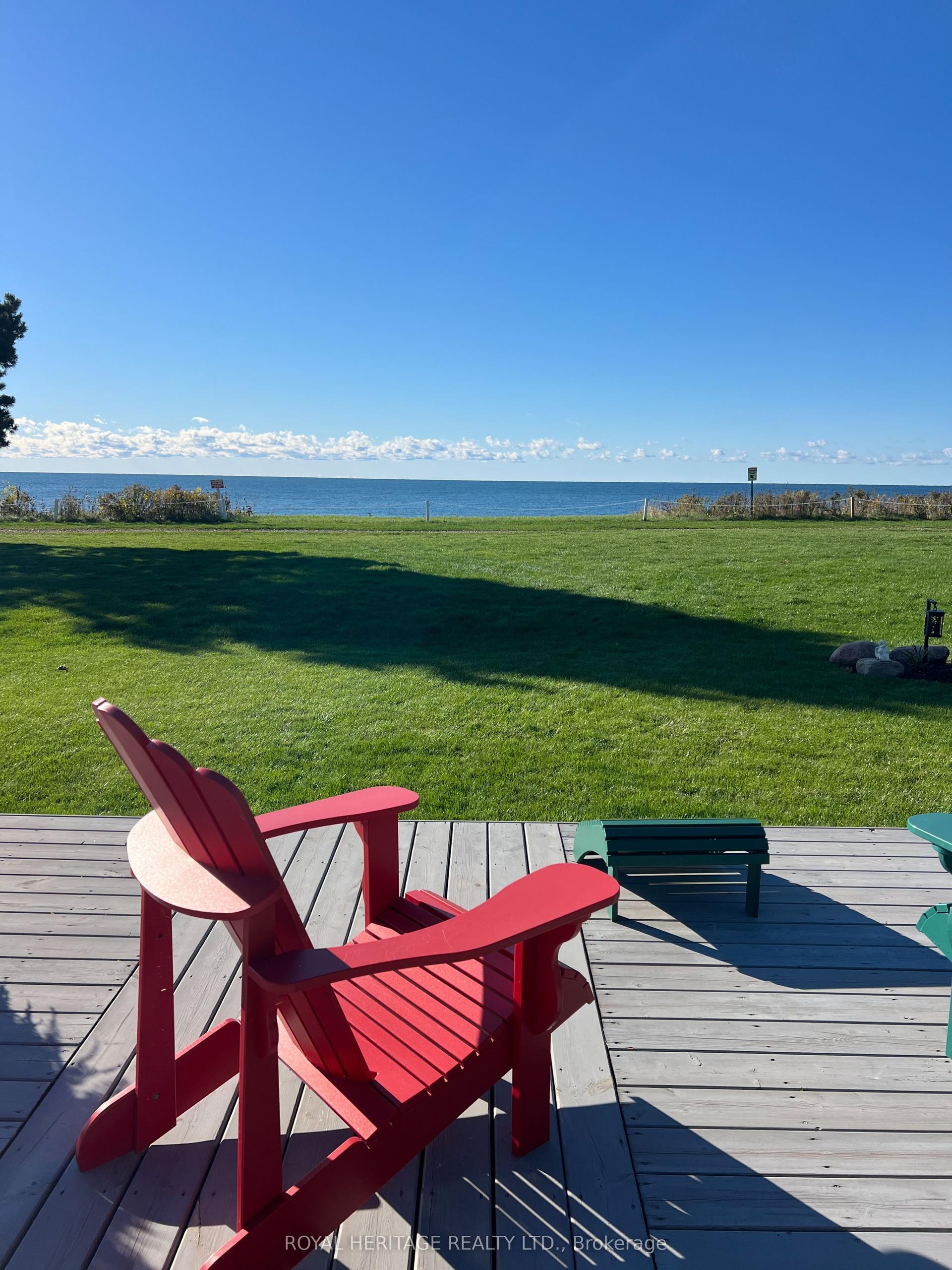 43 Bluffs Road — photo 1