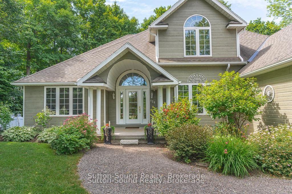 124 Golden Pond Drive — photo 1