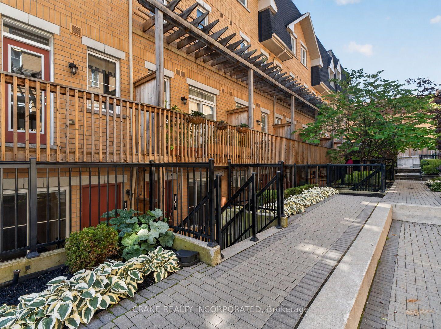 400 Hopewell Avenue 108 #108, Toronto — Condo Town for sale, photo 1