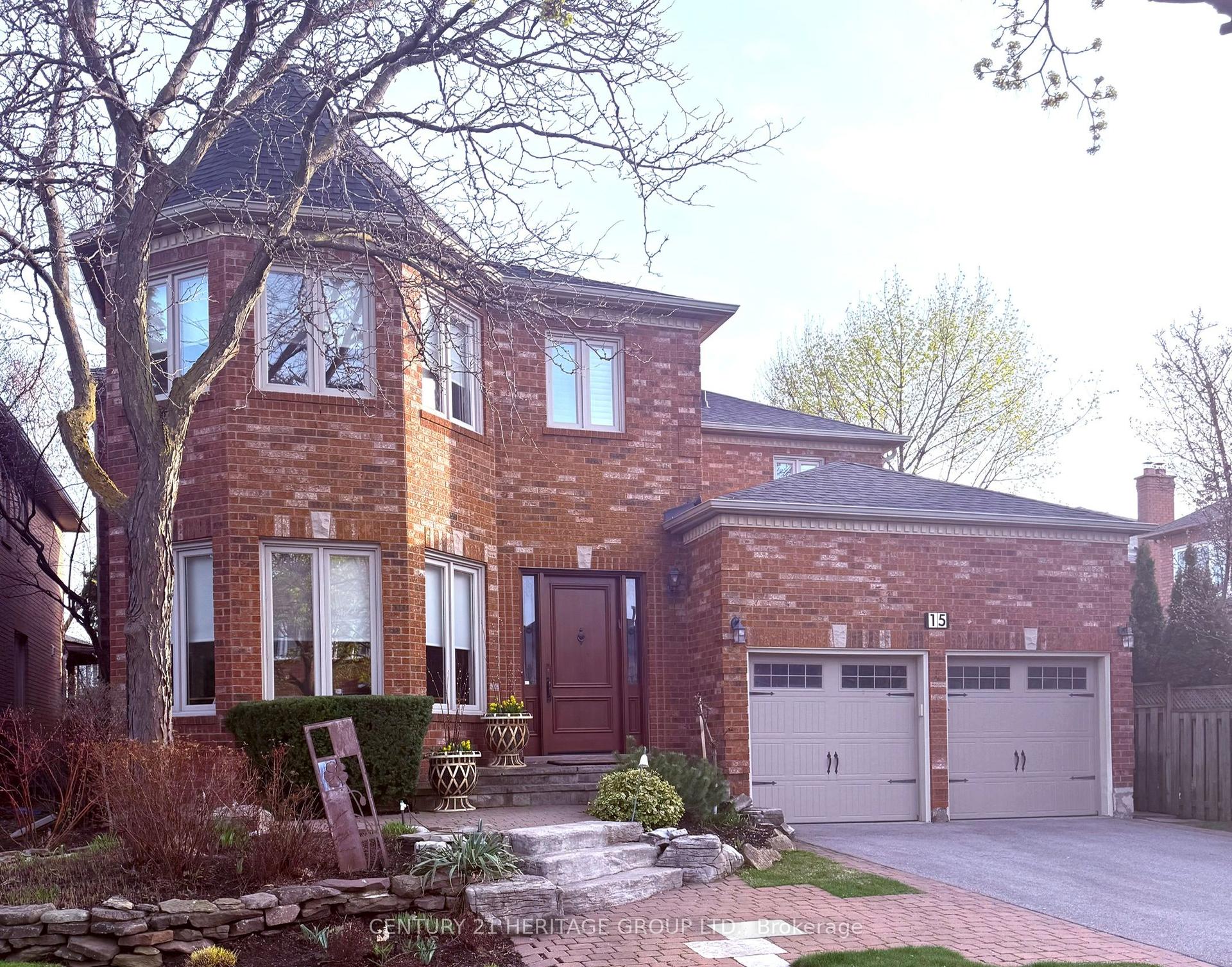 15 Coldwater Court — photo 1