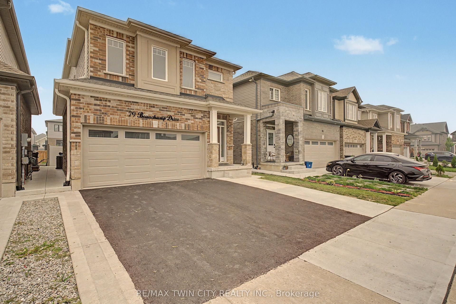 79 Beauchamp Drive, Cambridge — Detached for sale, photo 1