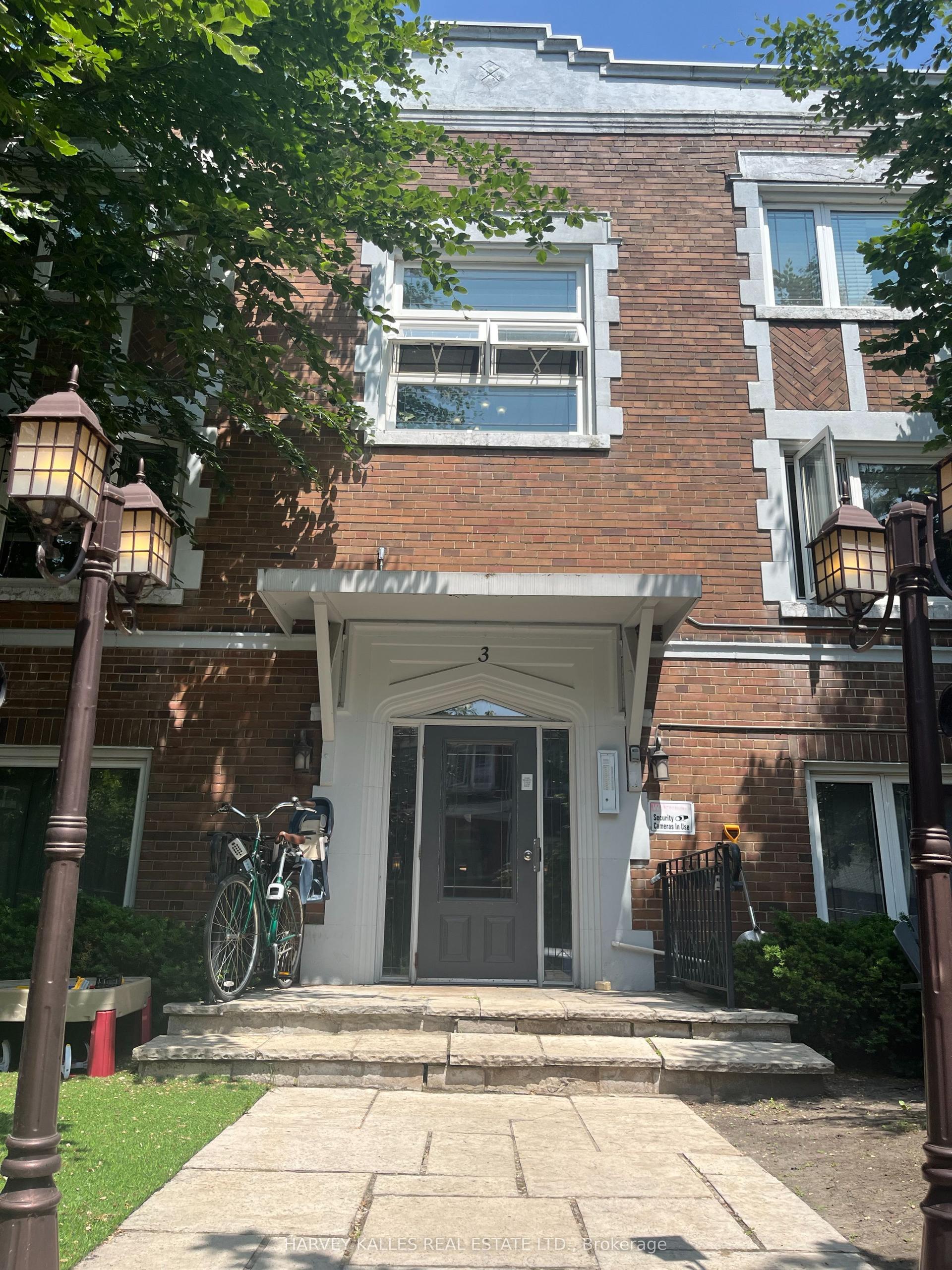 3 Elm Grove Avenue 32 #32, Toronto — Multiplex for lease, photo 1