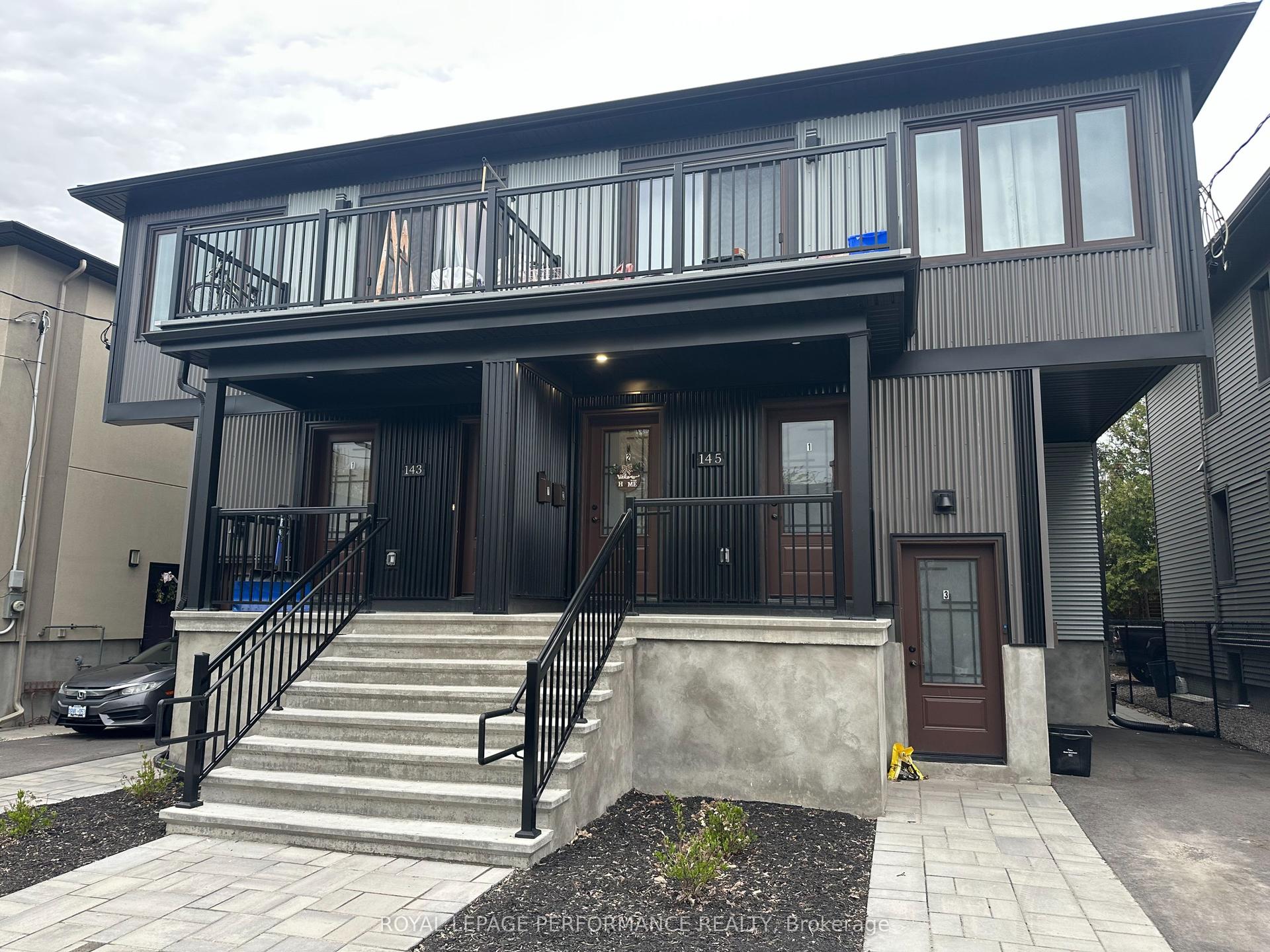 143 Prince Albert Street N Unit 2 #Unit 2 — photo 1