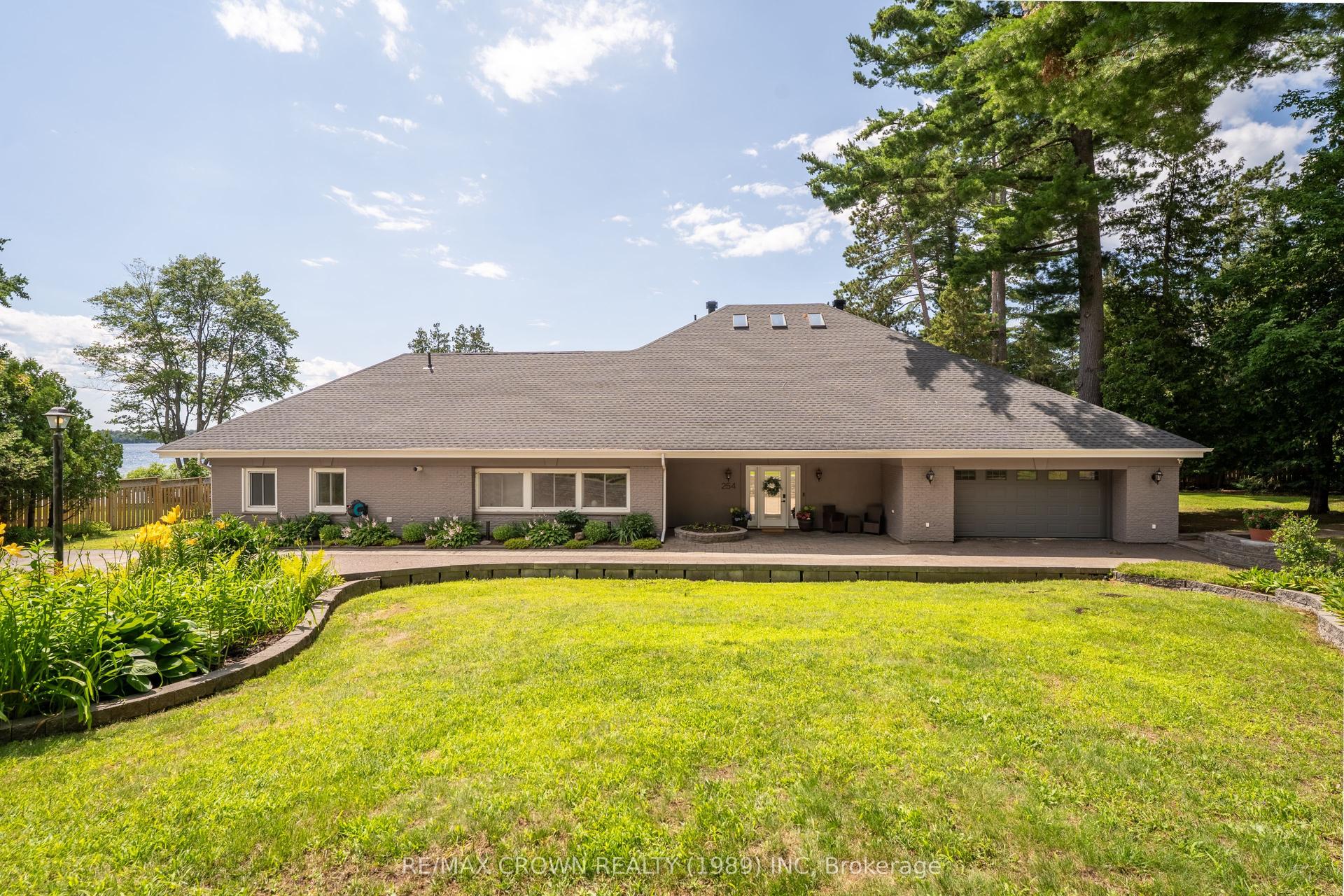 254 Silver Lady Lane, North Bay — Detached for sale, photo 1