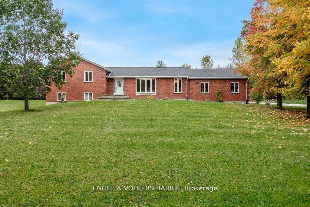 1650 7th Line, Innisfil — Detached for lease, photo 1