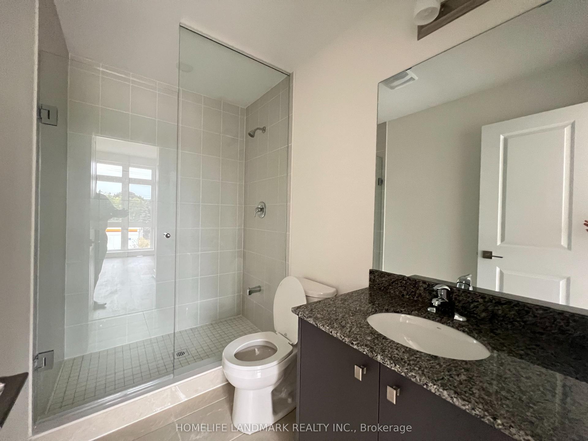 12860 Yonge Street 11 #11 — photo 1