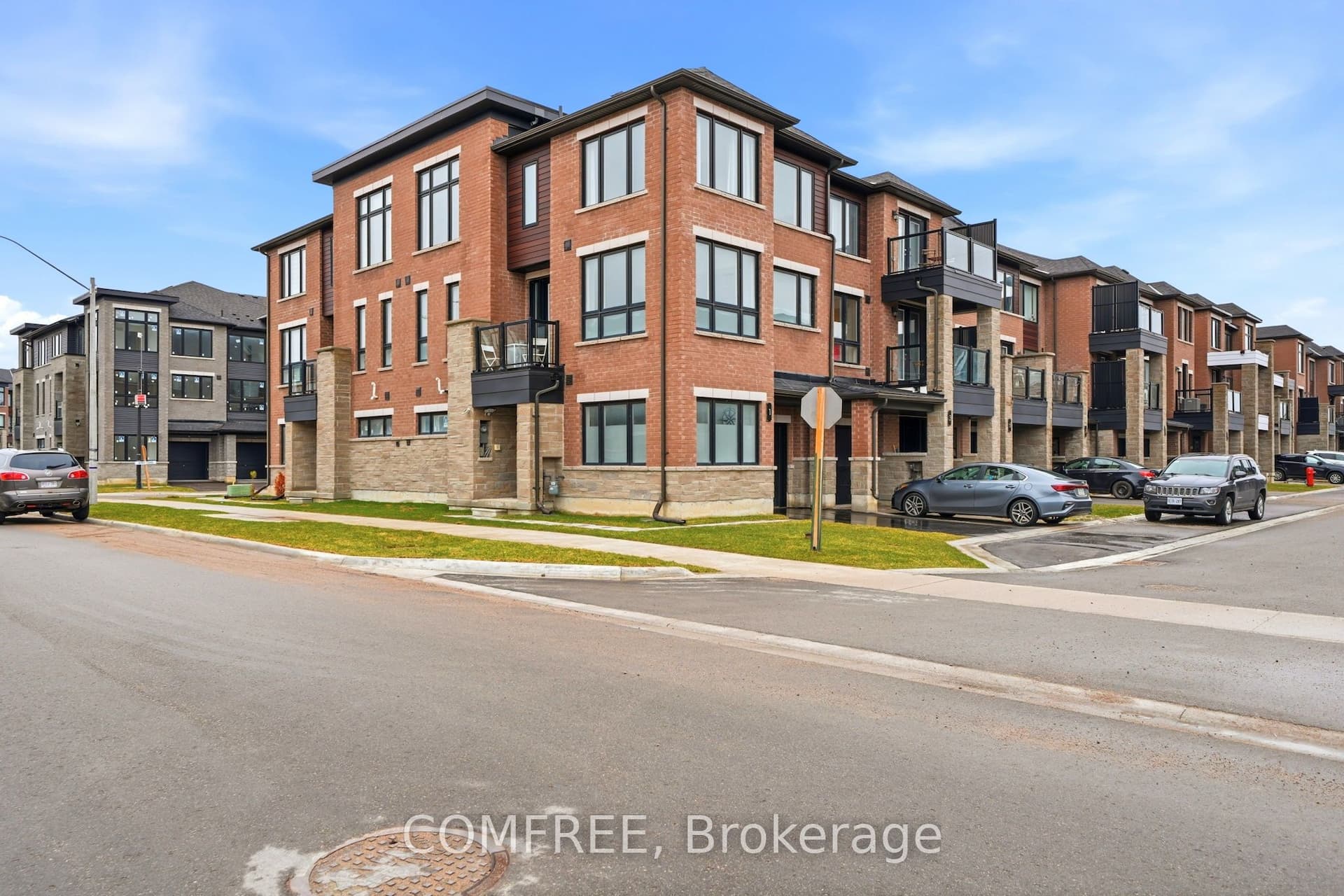 1 Red Maple Lane — photo 1