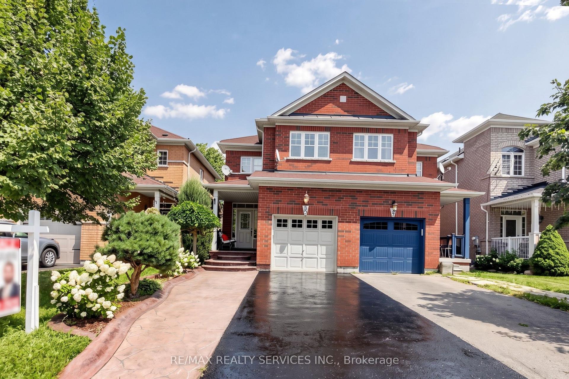 50 Rocky Point Crescent, Brampton — Semi-Detached for sale, photo 1