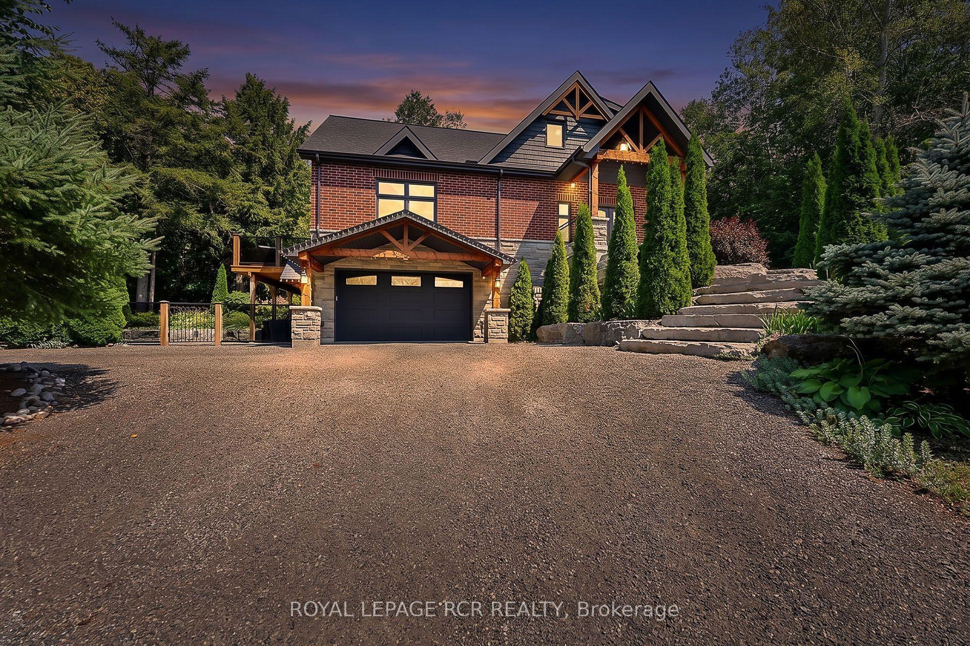 49 Wagner's Road, Uxbridge — Detached for sale, photo 1