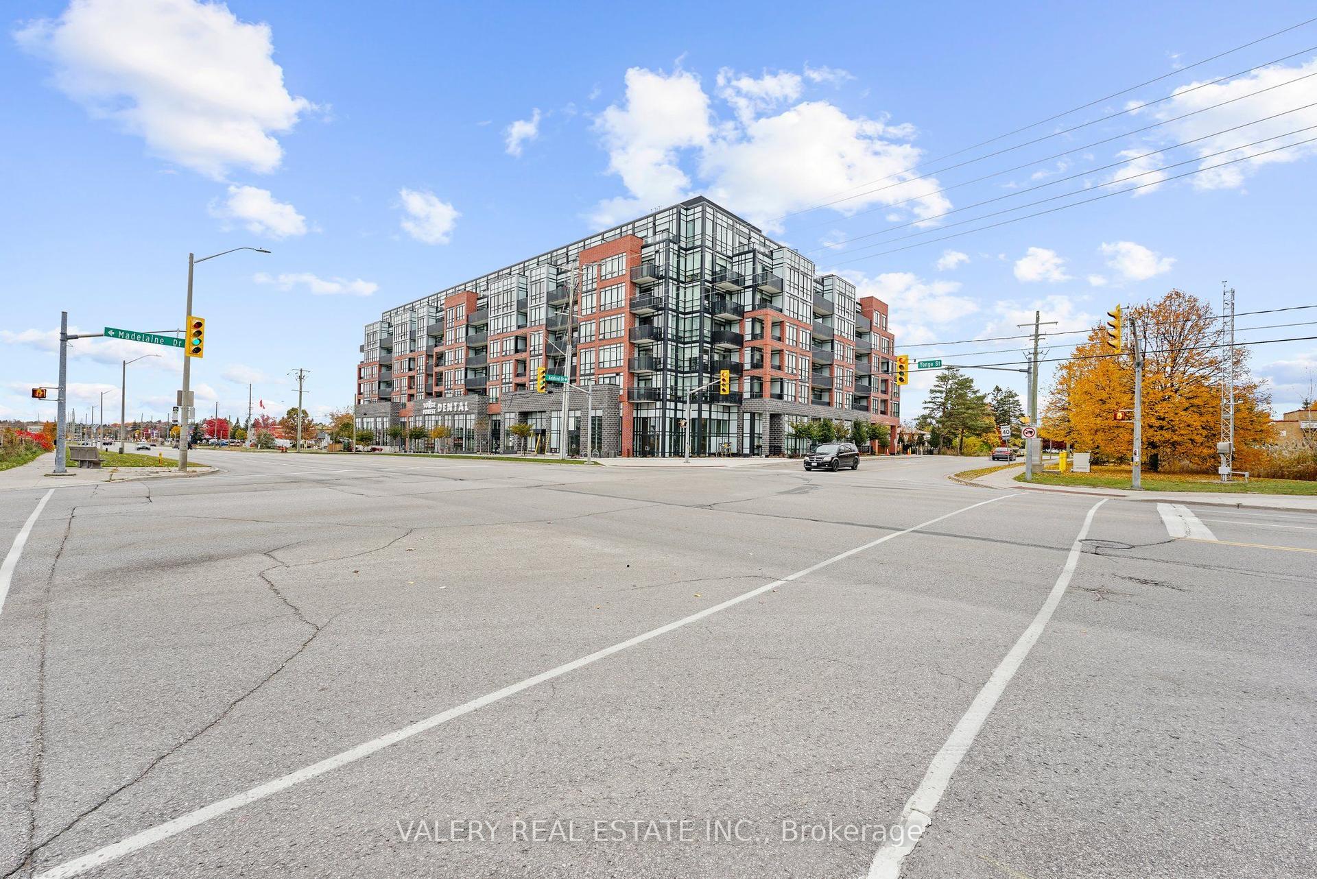 681 Yonge Street 227 #227 — photo 1