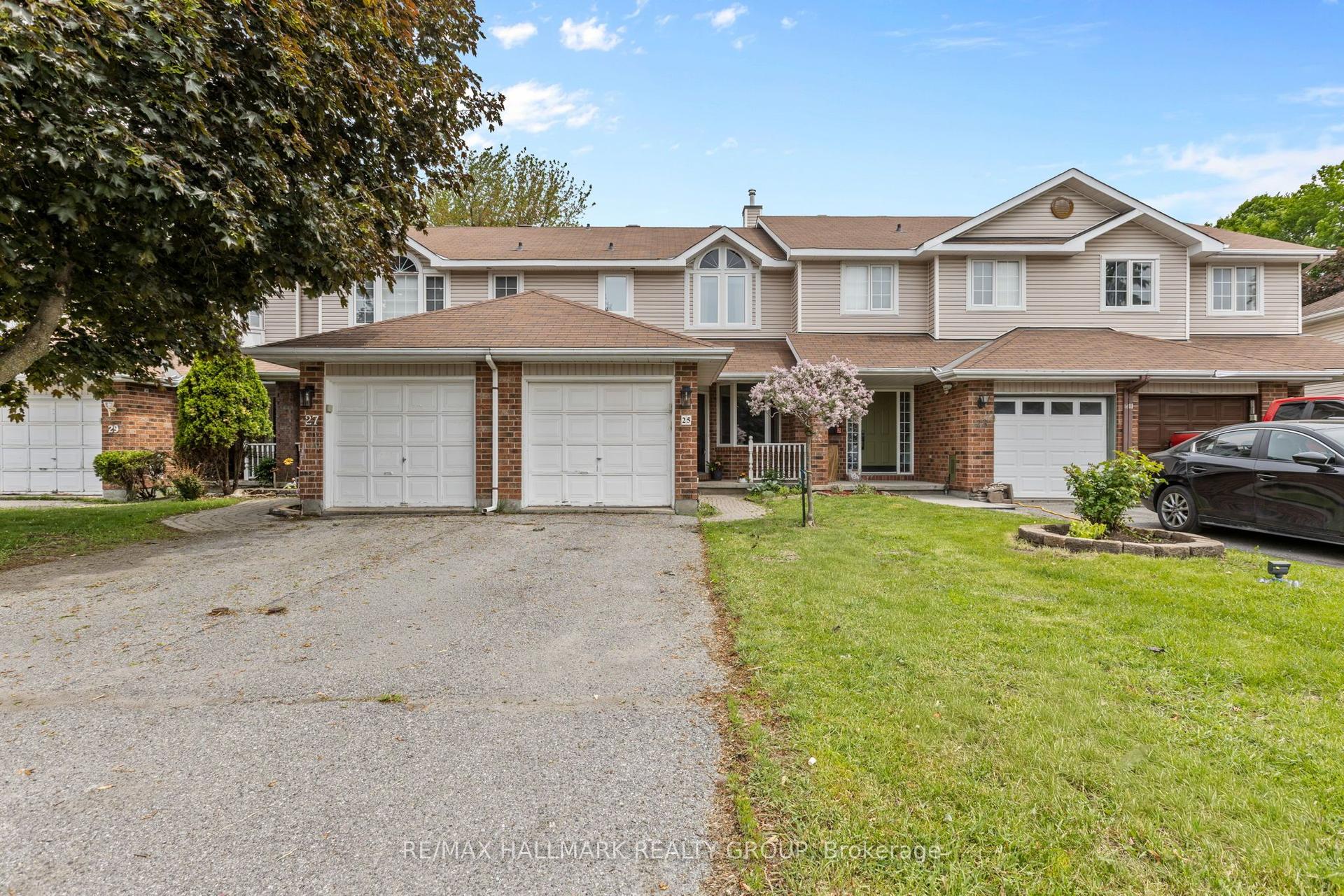 25 Oriska Way — photo 1