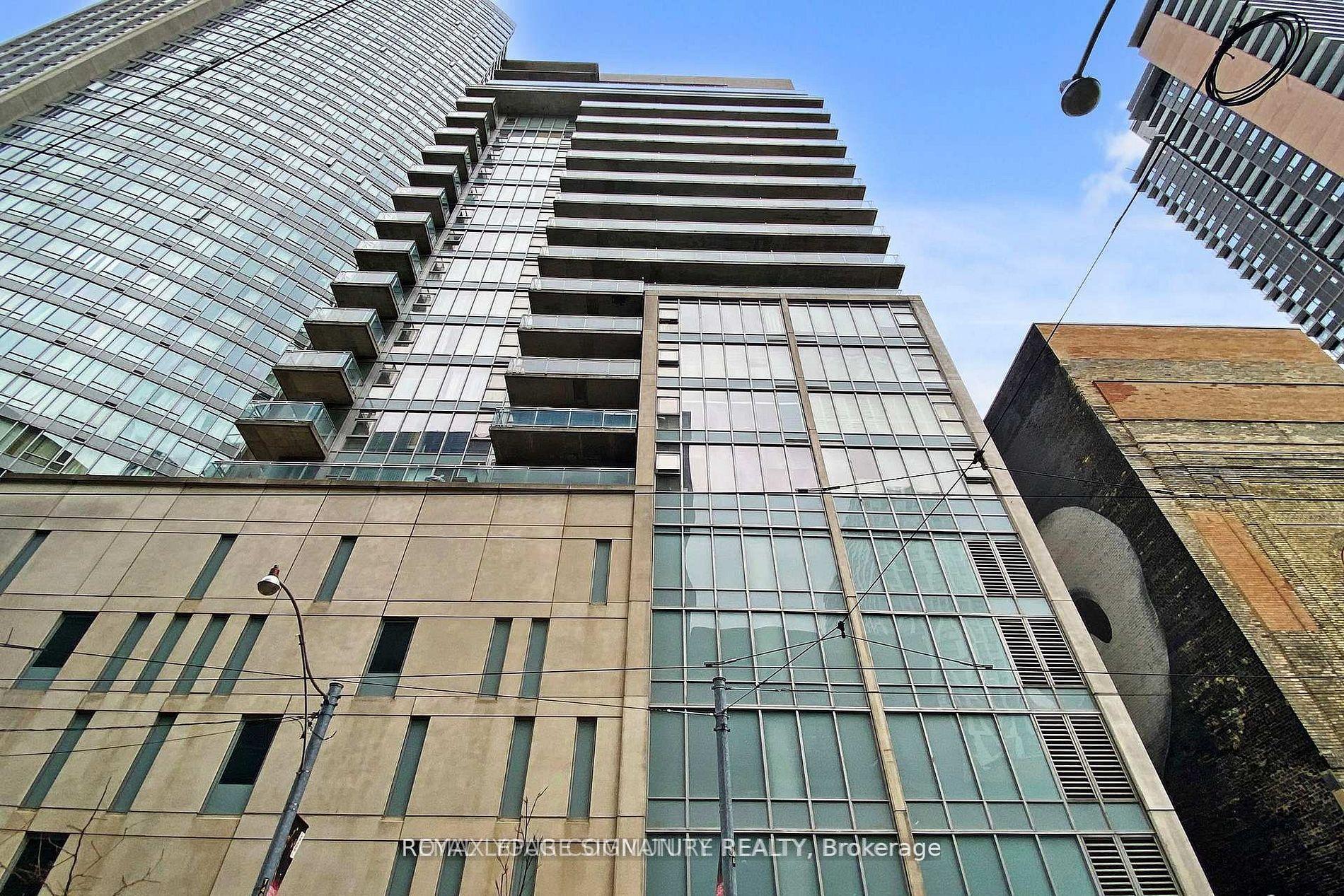 220 Victoria Street 1702 #1702 — photo 1