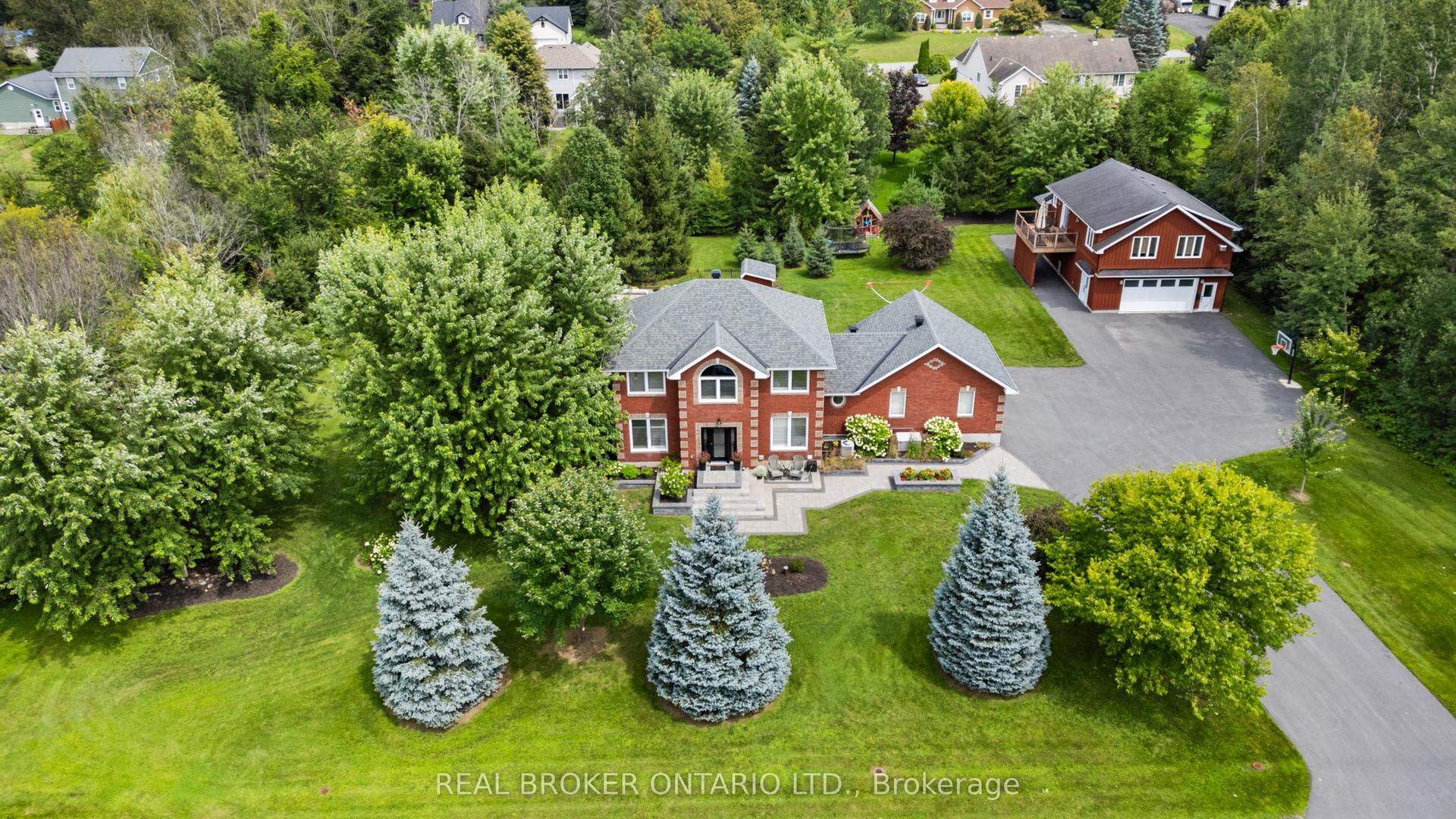 27 Garrison Drive, North Grenville — Detached for sale, photo 1