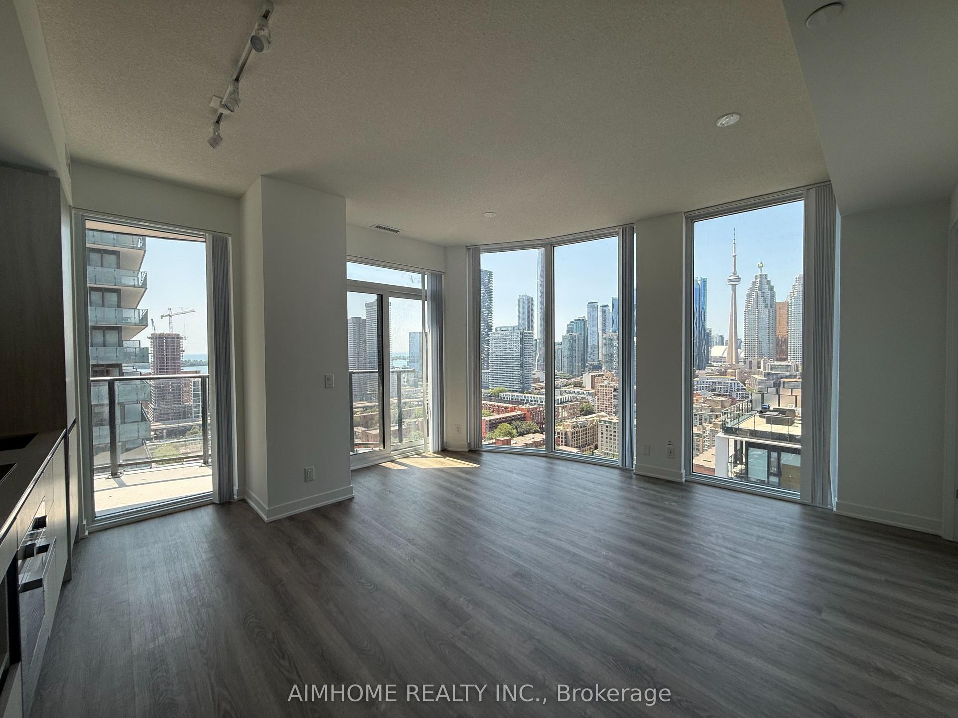 180 Front Street E 2910 #2910, Toronto — Condo for lease, photo 1