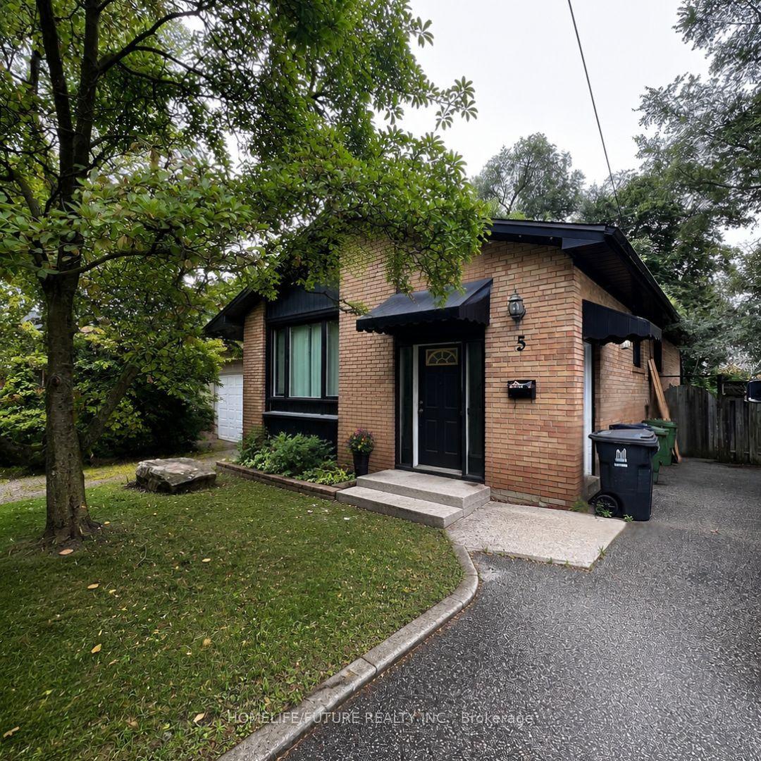 5 Watson Street, Toronto — Detached for lease, photo 1