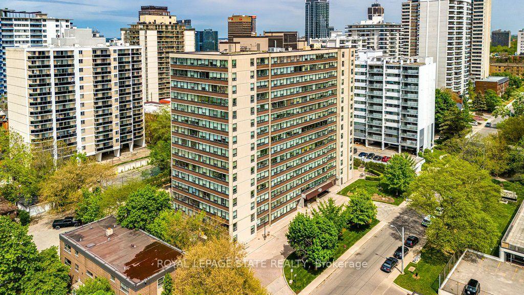 120 Duke Street 701 #701 — photo 1