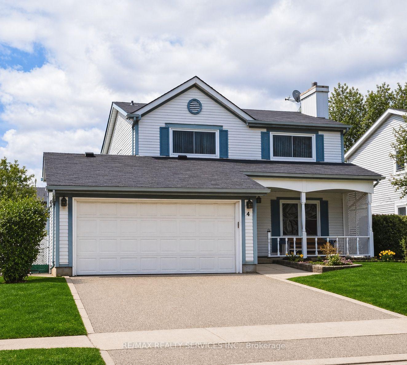 4 Mount Forest Drive — photo 1