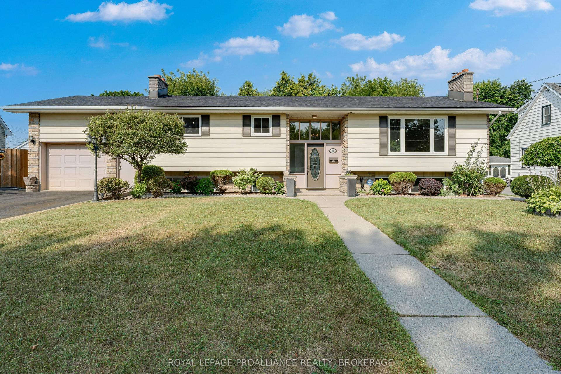 14 Baker Street — photo 1
