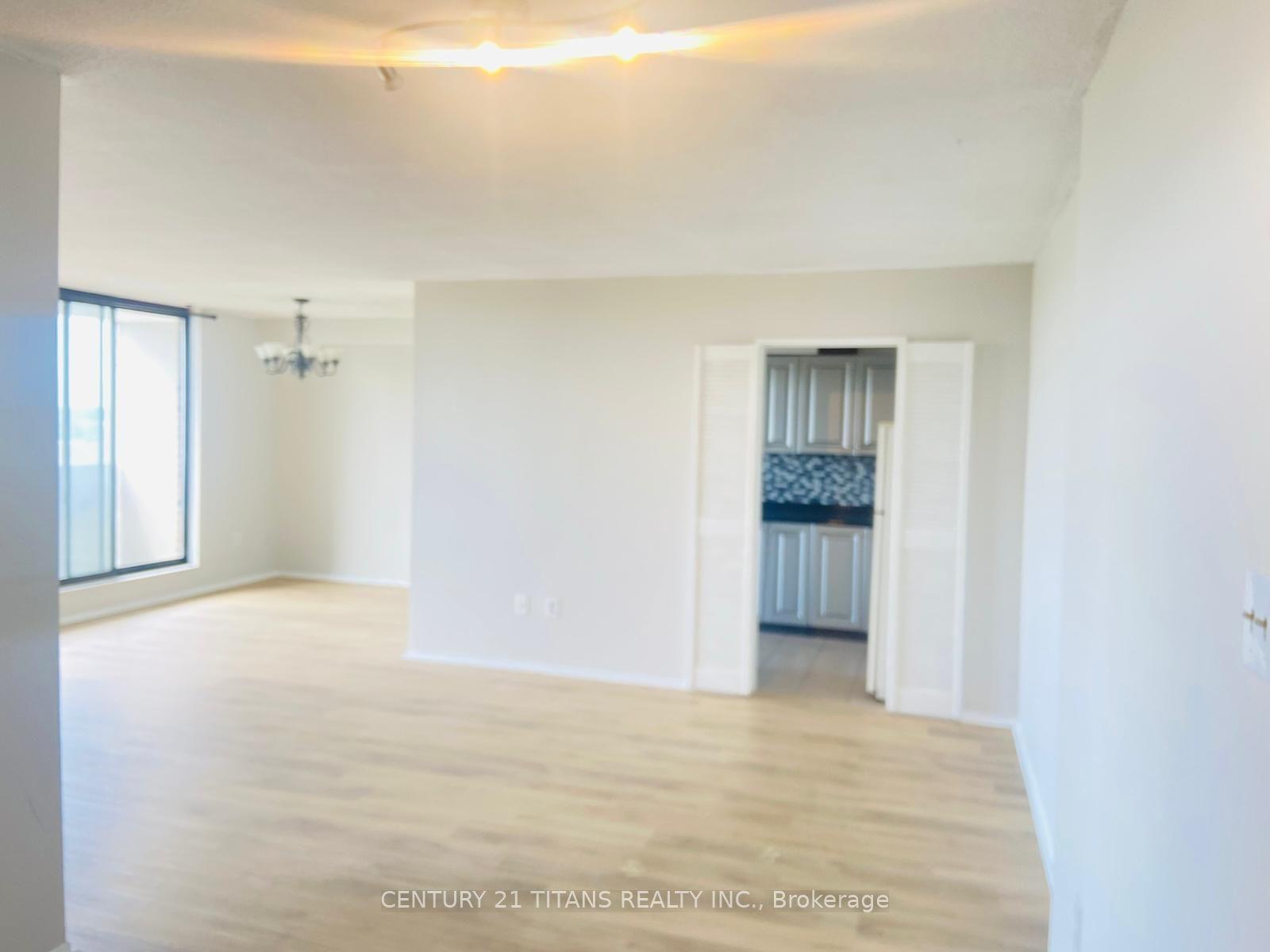301 Prudential Drive 907 #907, Toronto — Condo for sale, photo 1