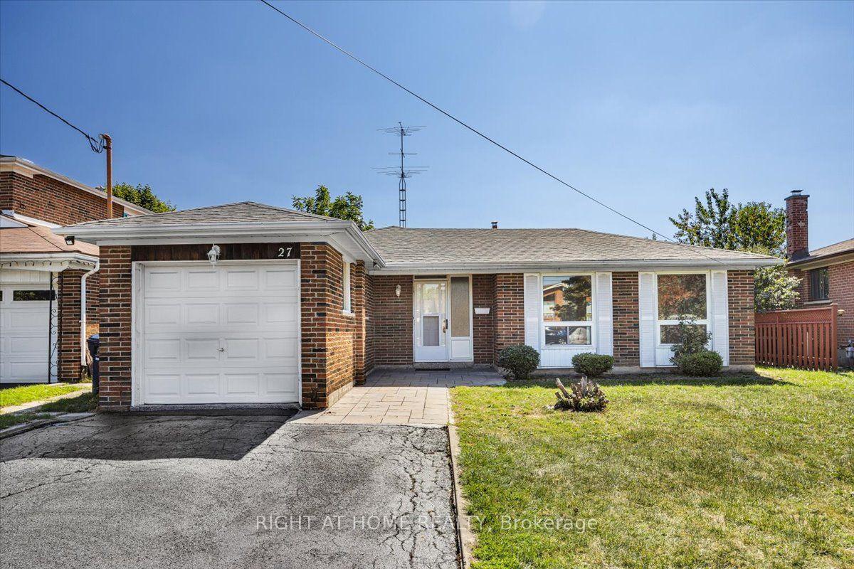 27 Villata Gardens — photo 1