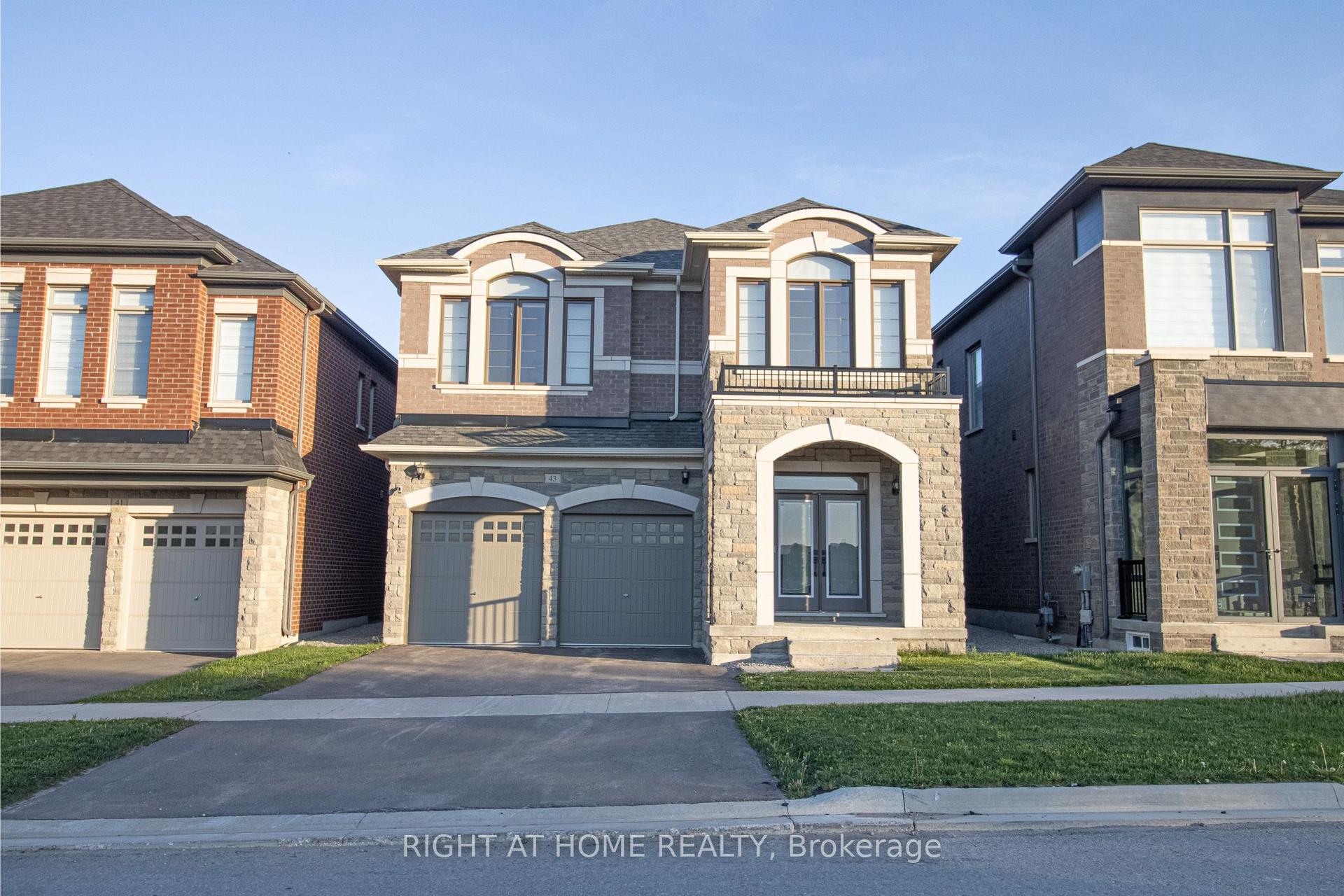 43 Longworth Avenue — photo 1