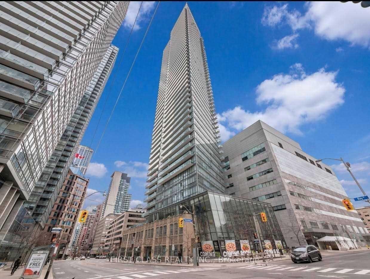 832 Bay Street 2401 #2401, Toronto — Condo for lease, photo 1