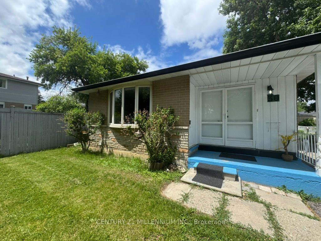 30 Kenilworth Road Upper #Upper, Brampton — Detached for lease, photo 1