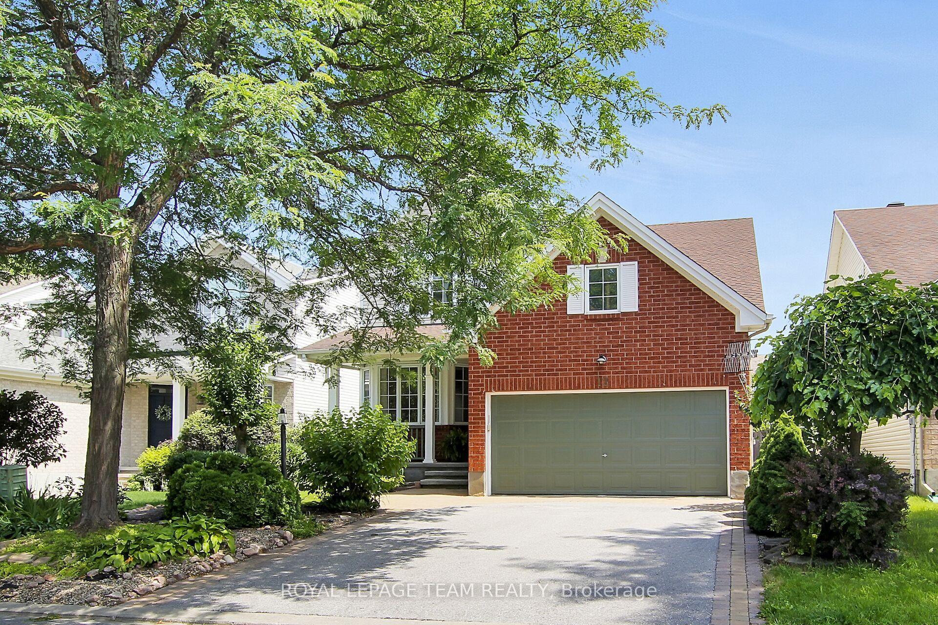 12 Mattawa Crescent, Kanata — Detached for sale, photo 1