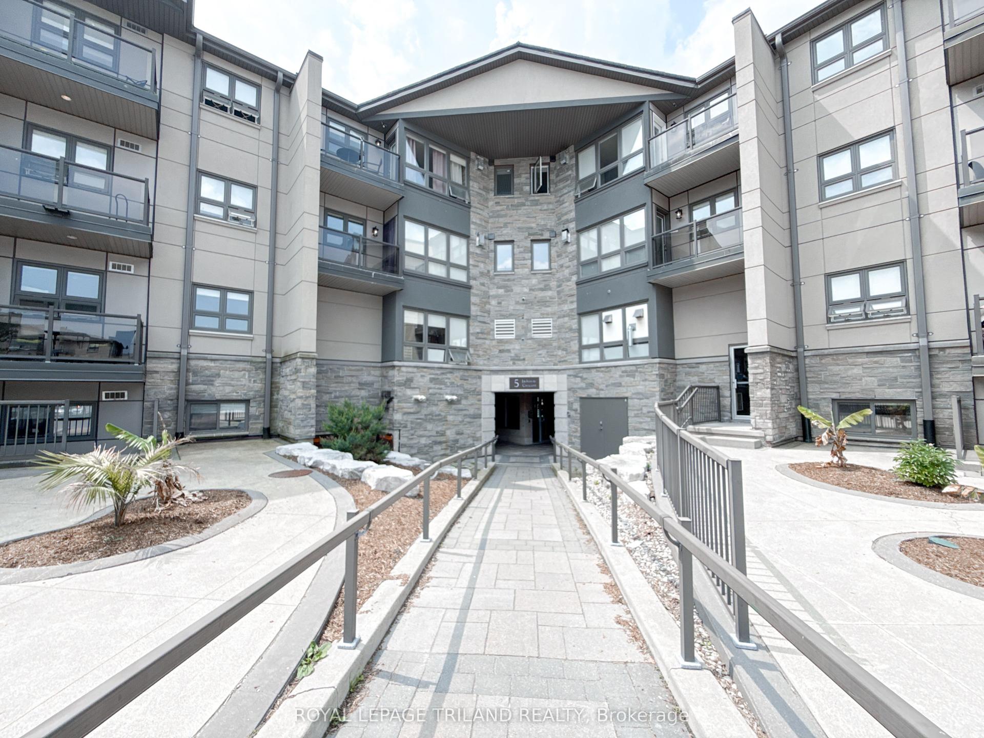5 Jacksway Crescent 110 #110 — photo 1