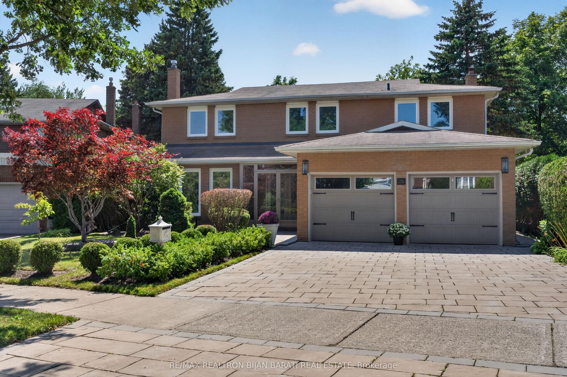 26 Saddletree Drive, Toronto — Detached for sale, photo 1