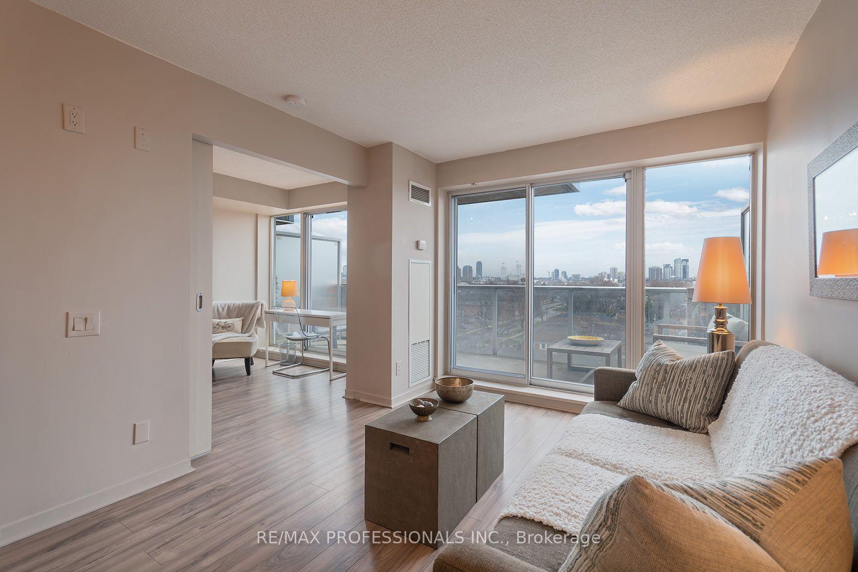 1040 The Queensway 704 #704, Toronto — Condo for sale, photo 1