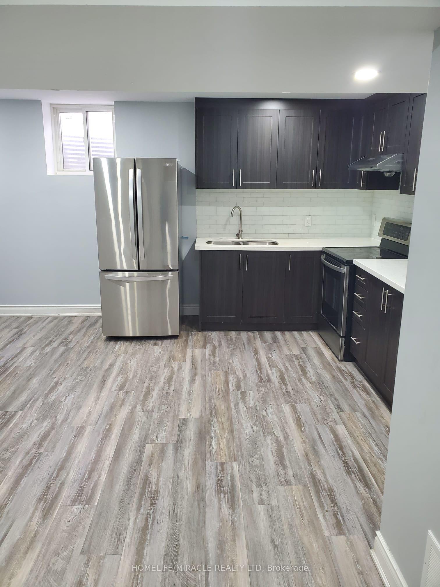 43 Tappet Drive, Brampton — Detached for lease, photo 1